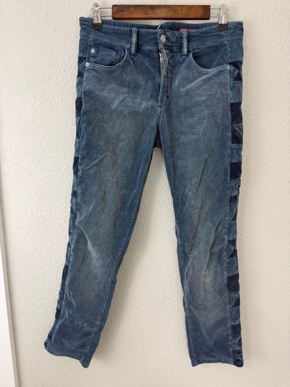 Anthropologie Pilcro Blue Corduroy Slim Boyfriend Crop Jeans Sz 28